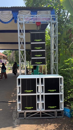 12 Inch Mening Sound System Miniatur: A Miniature Audio Experience