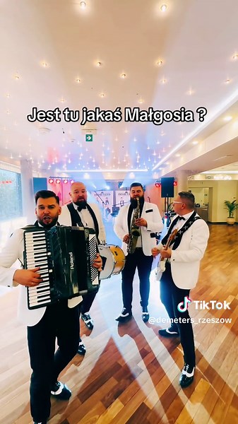 Odnajdź Małgorzatę z zespołem Demeters