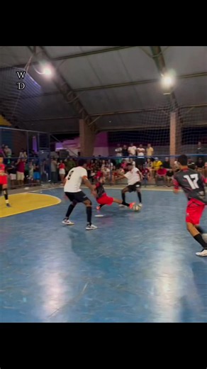 Futsal skills: Matheus do Ousadia fixo and goalkeeper drills