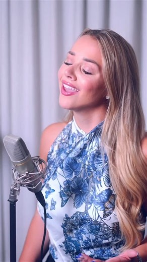 Emma Heesters on Instagram: "Golden 💙✨ • K-Pop Demon Hunters is on repeat here! 😇 so glad to be singing k-pop songs again! Who remembers me doing the covers a couple of years ago? 🥰 #kpop #golden #rumi"