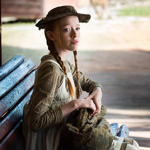 Anne With an E Introduces Anne of Green Gables to the Netflix Generation