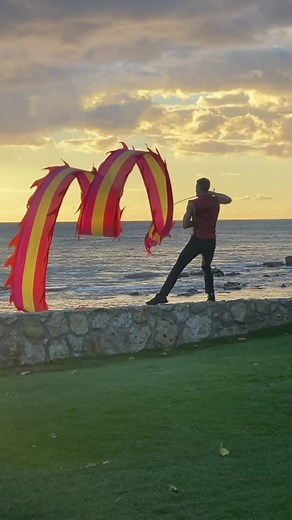 Entertaining in Hawaii: Memorable Experience with Flow Arts and Circus Party