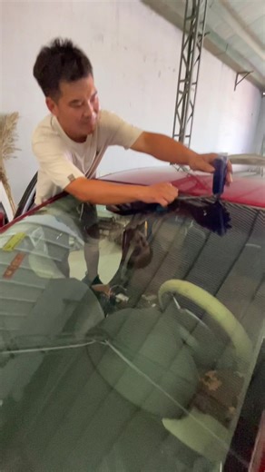 Super useful auto glass removal tool🔥🔥🔥 #autoglassremovaltools #autoglass #autoglassreplacement #autoglassrepair #reamer