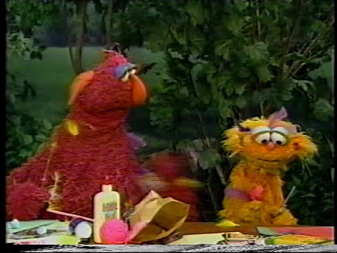 Sesame Street - Telly & Zoe Get Creative