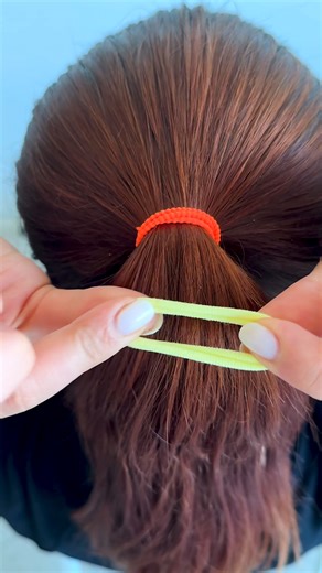 6.5K views · 25 reactions | A perfect ponytail, and no visible elastic bands! | Creativo UK | Facebook