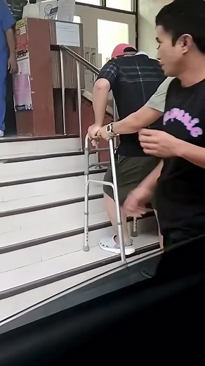 Practicing walking and stepping up the stairs on my way to the emergency room still part of my therapy thankful for every step and every bit of progress #spinalcordinjury #paraplegic #recoveryjourney #rehab #therapy #keepmovingforward #nevergiveup #gratefulheart #smallstepsbigprogress #healingjourney | Lawrence Mansilungan | Facebook