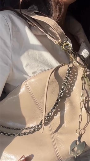 30% OFF EVERYTHING! 🤩 Including Avon Shoulder Bag! | HOBO