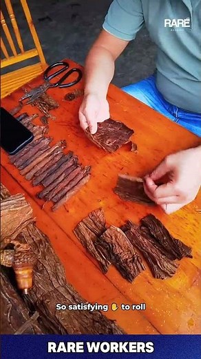 This DIY Cigar Rolling Skill Is PEAK "Boss" Energy! 🚬