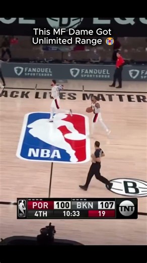 Damian Lillard's Range is Actually Broken 🥶 #nba #nbahighlights