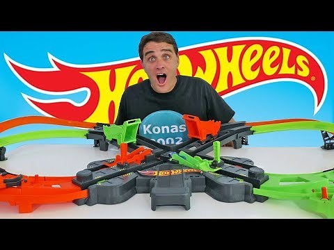 Hot Wheels Colossal Crash Track Set ! || Toy Review || Konas2002