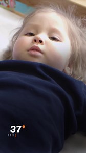 640K views · 5.3K reactions | Die zwei Jahre alte Franka wartet seit Monaten auf ein Spenderherz. Ihr eigenes Herz ist zu schwach zum Schlagen und wird von einer externen Herzmaschine unterstützt. 508 Tage muss Franka mit ihrer Mutter im Krankenhaus verbringen, bis endlich das rettende Spenderherz gefunden wird. Frankas Weg zum neuen Leben seht ihr hier: https://youtu.be/Sy4wCJ6mHHA | 37 Grad | Facebook