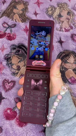 Send this to your Y2K bestie 🤭💕#y2k #retrostyle #retro