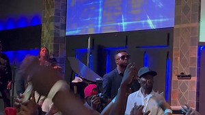 Mathias Mhere performing his yesteryear hit song "Favour" at the Give Praise Concert in SA 🔥 | SilMun Arts Directory