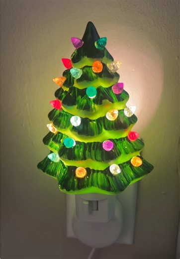 This ceramic Christmas tree night light is so nostalgic. 🎄#christmastreenightlight #ceramicchristmastree #nightlight #christmasnightlight #christmasnostalgia