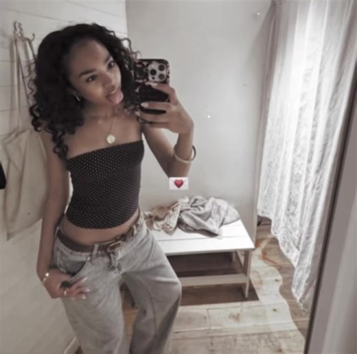 the cutest duo ever💘-cc panning:sweetlydevoted #fyp #getthisviral #clarastack #CLARASTACK #clarastackedits clara stack mia mei edit moodboard pinterest duo alight motion cap cut @𝐦𝐢𝐚🪽 @clara.stack