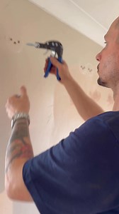 861K views · 5.7K reactions | Wall Unit & Side Filler Install – Fast Scribing with Adjustable ClampsQuick wall unit install ✅ Side filler scribed in minutes using my Adjustable Clamps for a clean, precise fit.No screws. No hassle. Just pro results.#CAVJoinery #AdjustableClamp #KitchenInstall #SideFiller #JoineryTools @highlight | Antonio V Ciurea | Facebook