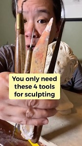 I do much better when I only have a few sculpting tools, these are the 4 I can’t live without! See our previous reel on sculpting tools at the @compleatsculptor for more on how to choose your tools, every artist is different! Tools here are a wood ceramic modeling tool, a fettling knife, Sculpture House wire loop tools, and a metal Kemper ceramic tool. xoxo Prof Lieu @claralieu . . . #sculpture #portraitsculpture #figuremodelling #sculptingclay #sculptingtools #claysculpting | Art Prof