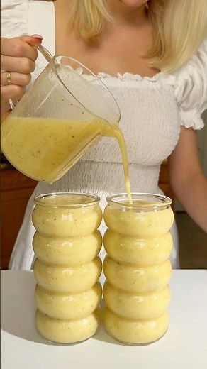 🥥🍍 Healthy Piña Colada Smoothie (Dairy-Free, Sugar-Free, Energy & Glowing Skin)