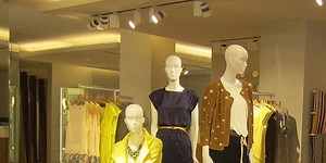 22 horas con Hoss Intropia