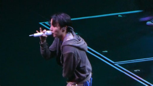 【郑号锡J-hope】0518澳门场演唱会4k60帧（12.Hope World）