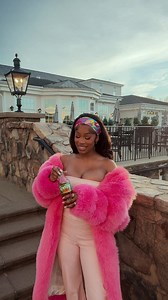 Your favorite rapper’s favorite drink. Ask @themonaleo 😏💅🏾 | Sprite