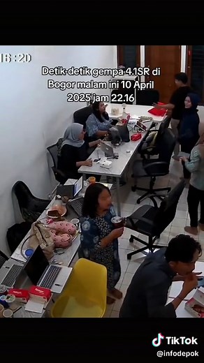 Rekaman CCTV Gempa Bumi Bogor 4,1 Magnitudo