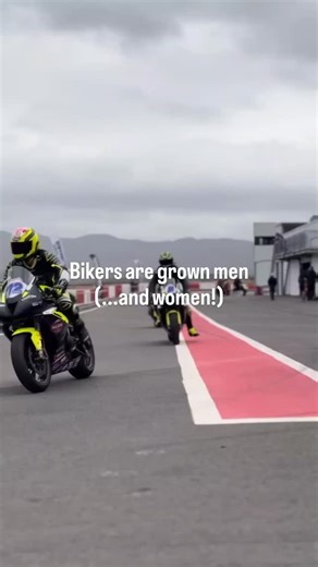 DART Motorsport on Instagram: "Pleassseeee please please pleassseeee can we go ride bikes now? #dartmotorsport #rsv4 #dyno #cbr1000rrr #trackdays"