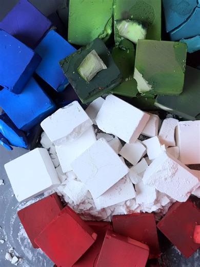 Plain and Dyed g2😍 Credit: Chalkitasmr #gymchalkasmr #gymchalk #asmr #newchalkvideo