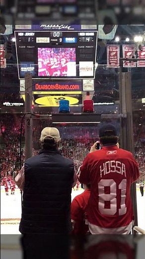 FINAL goal horn at Joe Louis Arena 🚨 at end of the last Red Wings game! #nhl #redwings