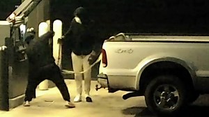 Thieves rip ATM from ground at Old Second National Bank in Warrenville