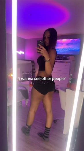 like okay boo what hairstyle you want cause wym🤨