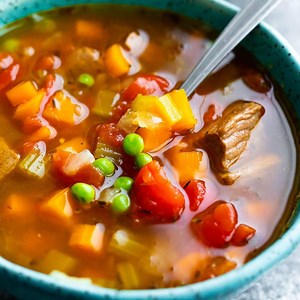 Hearty and healthy, this Instant Pot vegetable beef soup has tender chunks of beef and plenty of vegetables simmered in a flavorful broth. The pressure cooker gets this soup on your table quickly, and in a hands off way. Grab the recipe: https://sweetpeasandsaffron.com/instant-pot-vegetable-beef-soup/ | Sweet Peas & Saffron