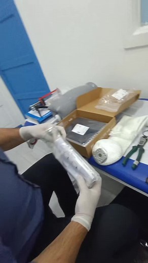 Estuvimos con nuestro amigo @jorge_cerveny la cual fabricamos su nueva cavidad transtibial con nuestro sistema DIRECT SOCKET TT , dicho producto es de la marca #ossur. Y en tan solo 3 horas, puedes salir caminando con tu nueva protesis. No dudes en consultar con nuestro equipo para cotizar tu próxima prótesis 😁👍🦿🦾 Somos los UNICOS🏆 en todo CHILE🇨🇱 que estamos certificados 🆗👍 por @ossur (creadora del sistema DIRECT SOCKET) para implantar dicho sistema.😎👍 #directsocket #tomademolde #pro