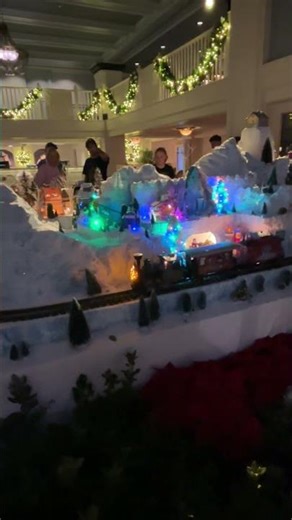 Christmas Train Display at Disney’s Yacht Club | Walt Disney World