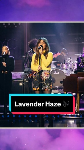 Kelly Clarkson Covers Taylor Swift's Lavender Haze