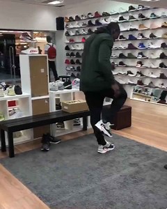 Putting Yeezy 700s to the Ultimate In-Store Test