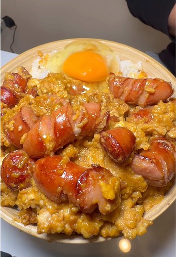 ウィンナー卵丼のモッパン体験