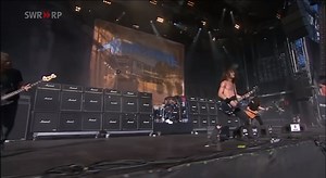 Airbourne - Runnin' Wild Live | A world of music