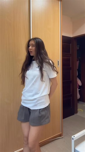 1.8K views · 97 reactions | First time going to see Taipei Fashion Week in person, it truly was a dream come true. 凉 Maybe in the future, my designs will be on that stage 第一次去現場看台北時裝週，真的是夢想成真 希望以後換我的設計在台上了！ 整件都是我做的喔～ I made the dress! #跨界時尚大秀 #taipeifashionweek #台北時裝週 #ellaskater #fashiondesign | 吳若瑄 Ella | Facebook