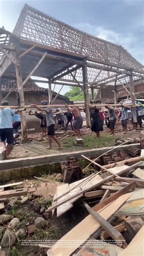 Lifting Together: How Teamwork Moves Buildings to New Beginnings