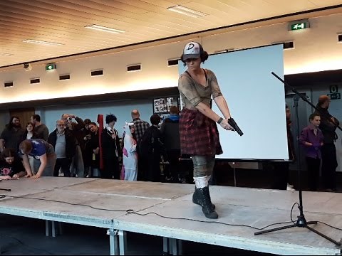 Clementine - The Walking Dead Cosplay - Asian Addict 2017 + Sous-Titres FR/EN !