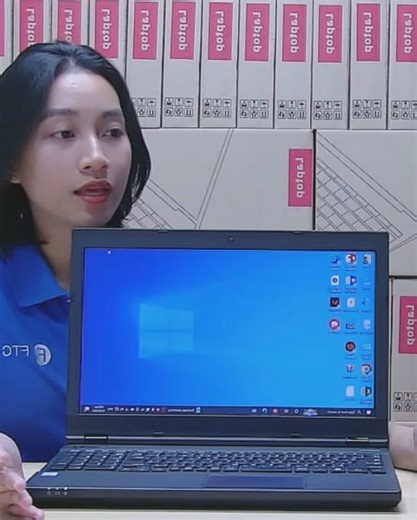 Affordable Versa Pro 15.6