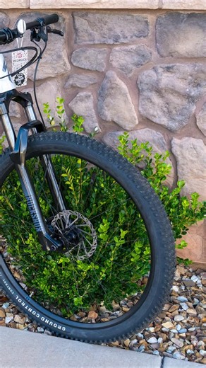 The Specialized Chisel is a killer XC bike that delivers awesome performance at a budget price. Even better, they are on sale right now for $1999! | Red Rock Bicycle Co.