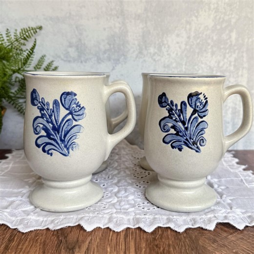 Pfaltzgraff Yorktowne Pedestal Mugs (set of 4) - Blue Floral Stoneware - Etsy