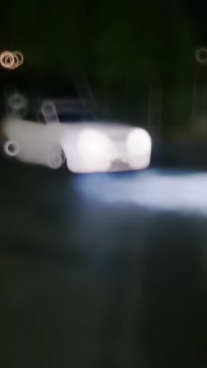 😈💯💙 #5speedmanual #daily #vycommodore #vy #vtcommodore #vty #holden #generalmotors #gmh #tassie #tassieboysdoitbetter