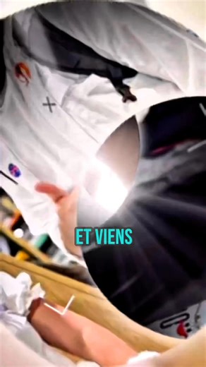 ✨ La gloire du cosplay t’attend… oses-tu monter sur scène? #imaginaire #boutiqueimaginaire #mtl #pointeclaire | Boutique Imaginaire