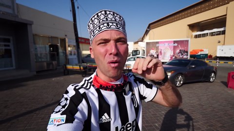 7 a.m. PAKISTANI BREAKFAST in Muscat, Oman!! Halwa Puri, Chana Dal & Shami Kebab