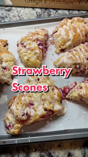 Delicious Strawberry Scones for a Perfect Summer Breakfast