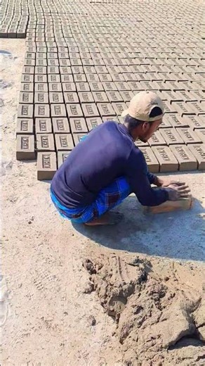 Mud process to bricks #buildingmaterial #constructionchannel #shortvideo