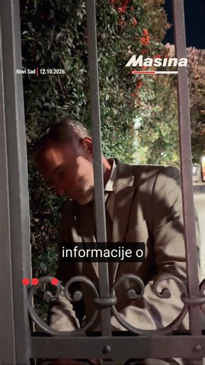 Direktor Radivoje P. Stojković je zatvorio kapiju škole